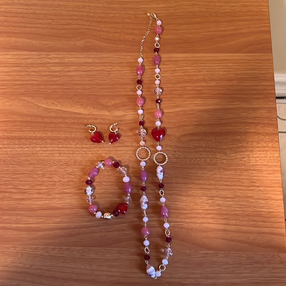 Studio 1886 Valentine’s Day set